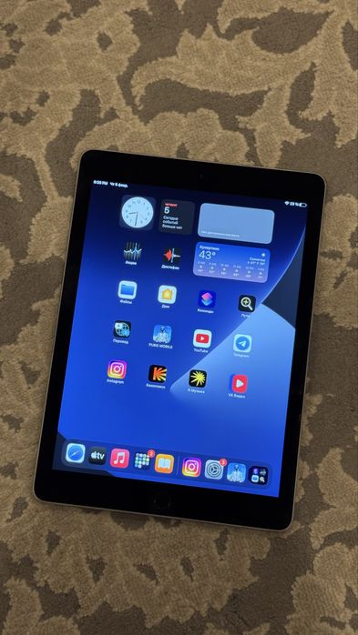 iPad Air 2 128GB (A1566) Silver — состояние 90+