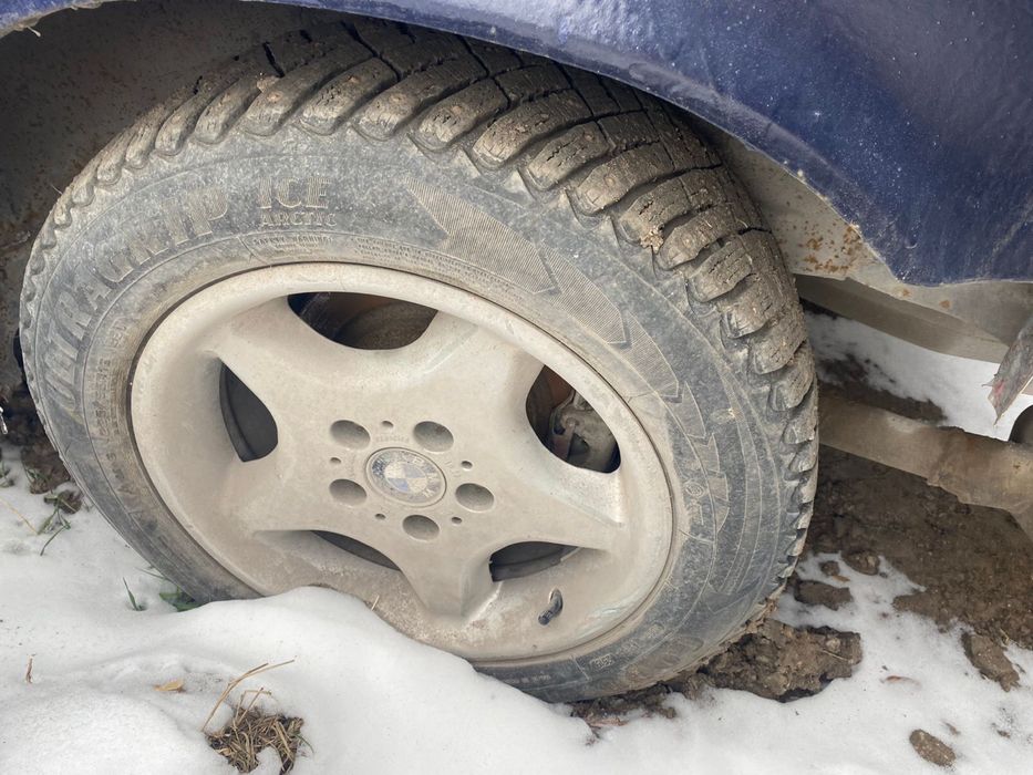 Бмв диски с резиной