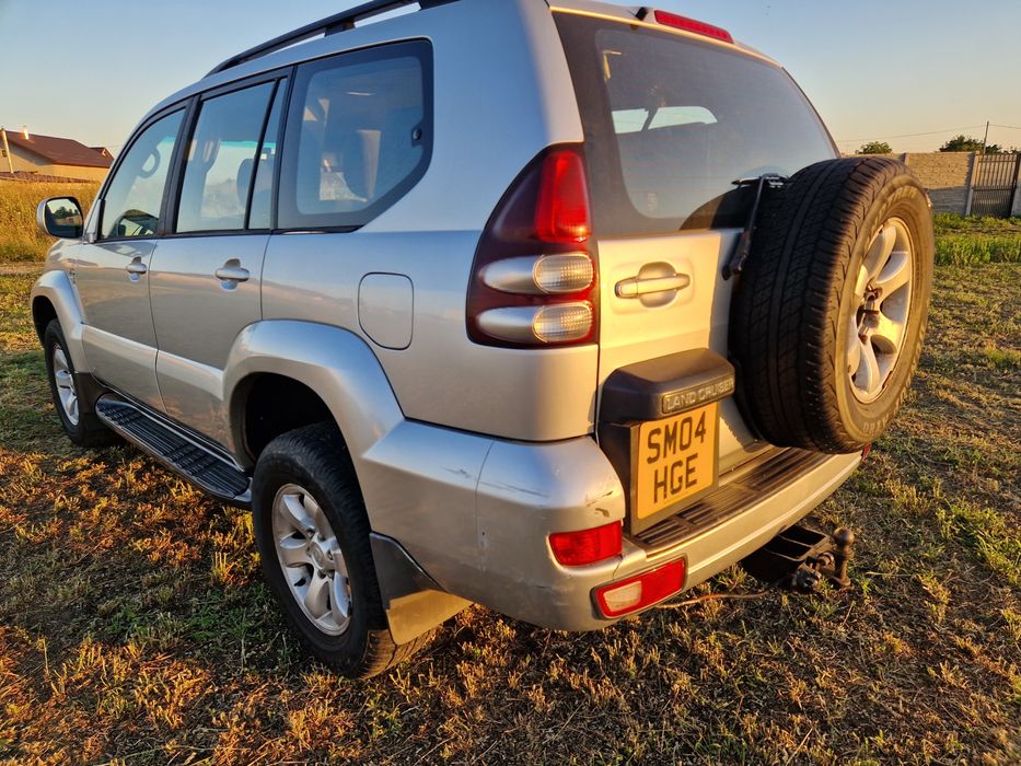 Dezmembrez Toyota Land Cruiser Prado 3.0 170 cp J120 2003-2009