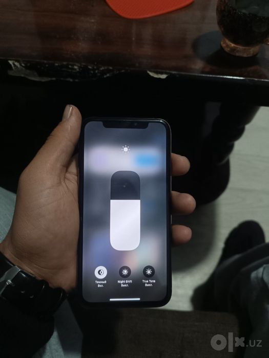 Iphone xs oq kiriwkada telefon ishlashi zor
