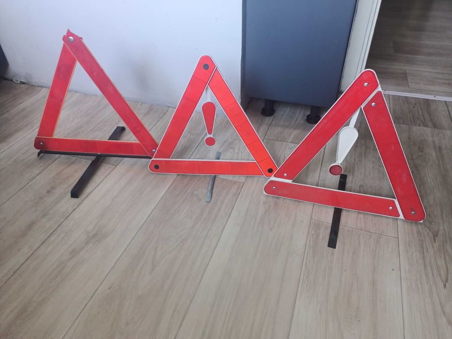 Продам аварийное знаки