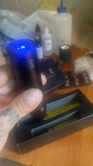 Продам татуировочную машинку