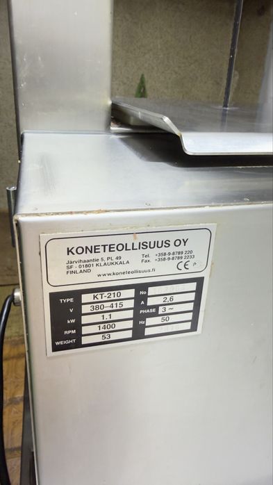 Ленточная пила. Пила для мяса.