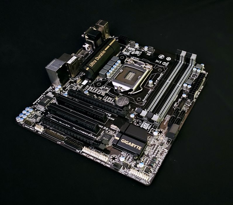 Placa baza Gigabyte H87M D3H socket 1150