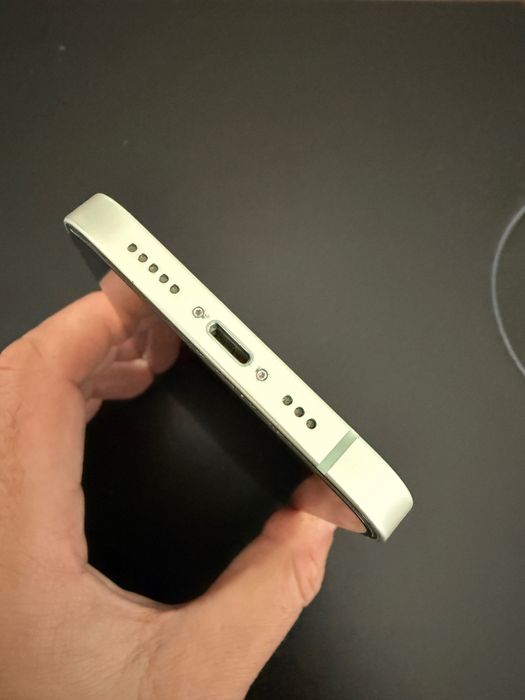 iPhone 12, 64GB, green/зелен цвят  - отличен!