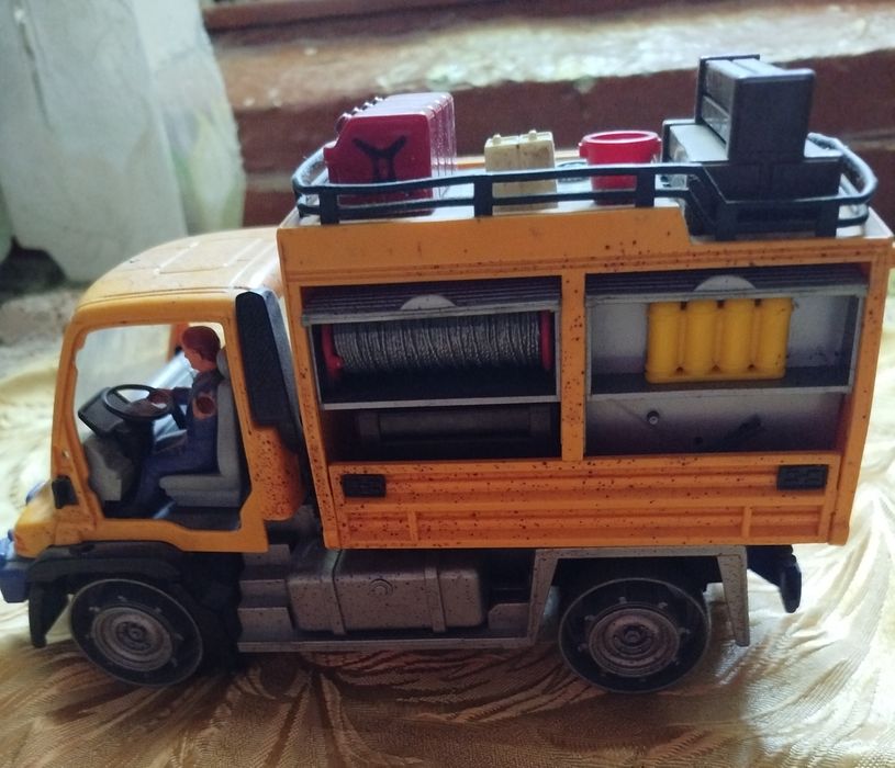 Машины металлические