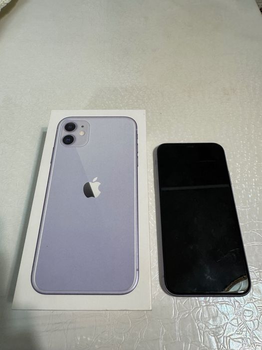 Продам IPhone 11