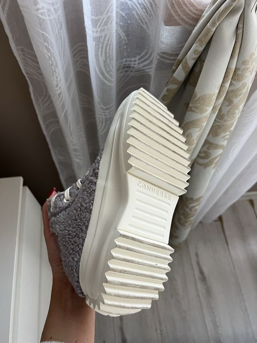 Converse run star hike high