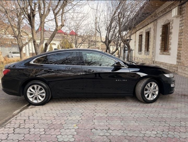 Chevralet Malibu 2