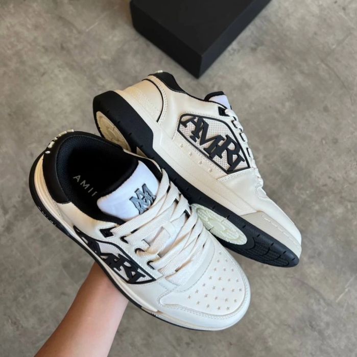 Amiri Classic Low "White/Black"