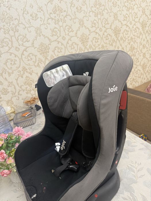 Автокресло Joie Tilt