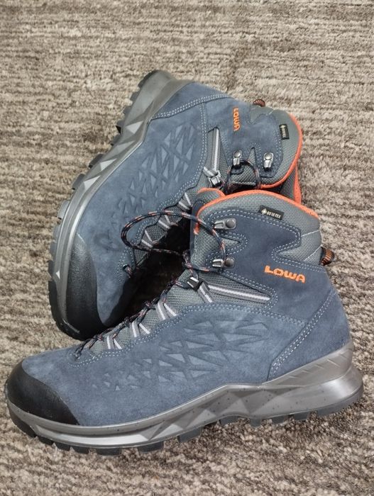 Bocanci Lowa Explorer mid gtx