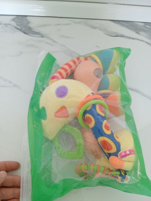 Продам игрушку новую