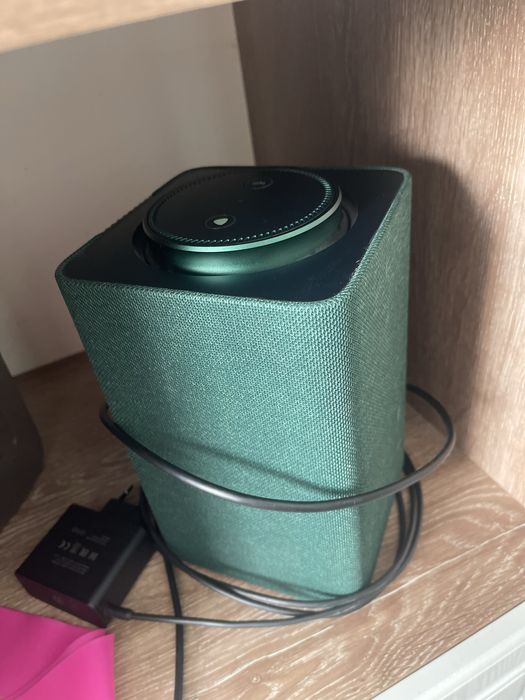 Умная колонка Алиса