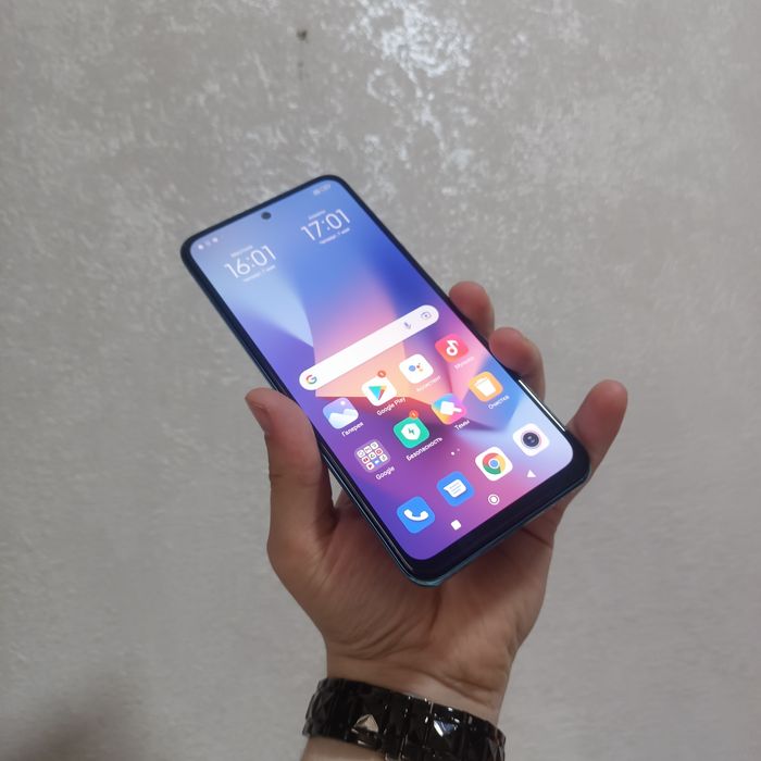Redmi Note 10 / 64gb / торг есть / пишите