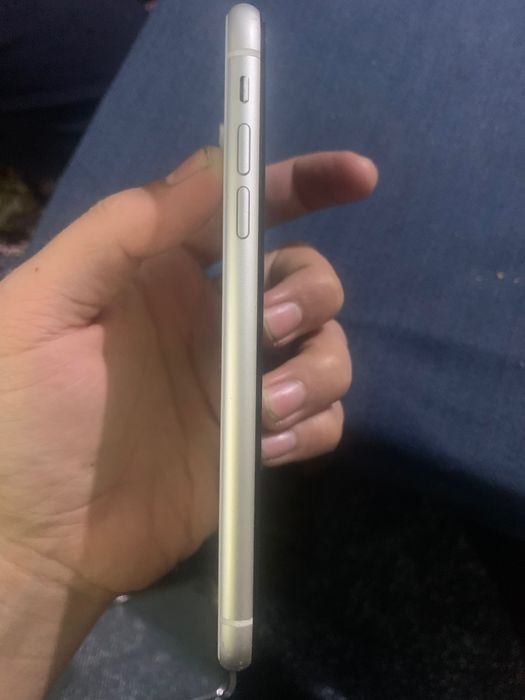 iPhone XR 64 talik
