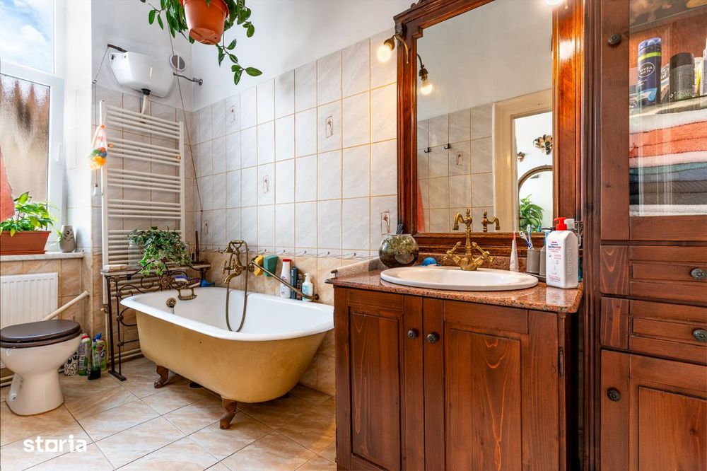 Casa interbelica in Andrei Muresanu!