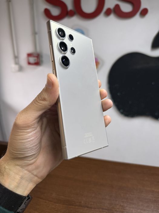 Vand Samsung S24 Ultra 256Gb impecabil