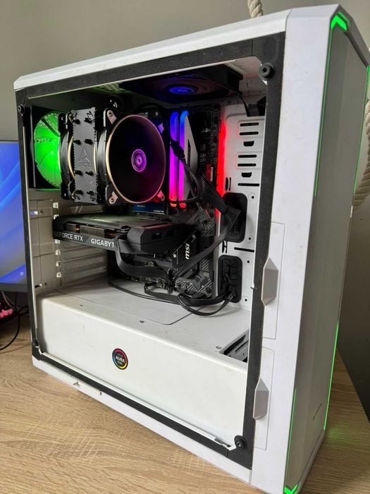 Гейминг компютър Ryzen 5 5600X / RTX 3060 12GB / 32GB RAM