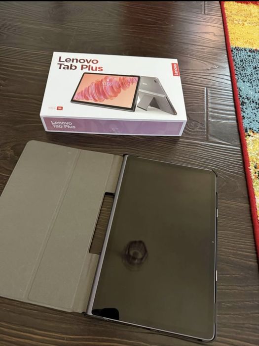 Lenovo Tab Plus 11.5– 8 GB RAM / 256 GB + Stylus (Pen)