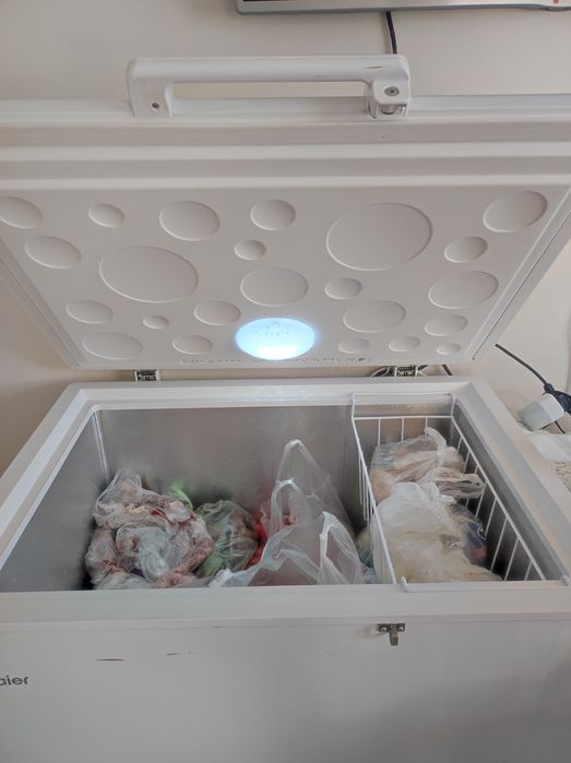 Продается морозильная камера