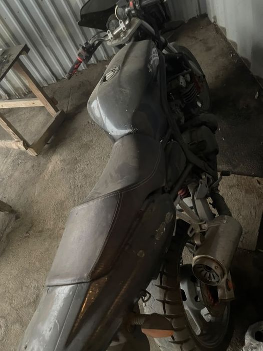 Продам мот ямаха fz400