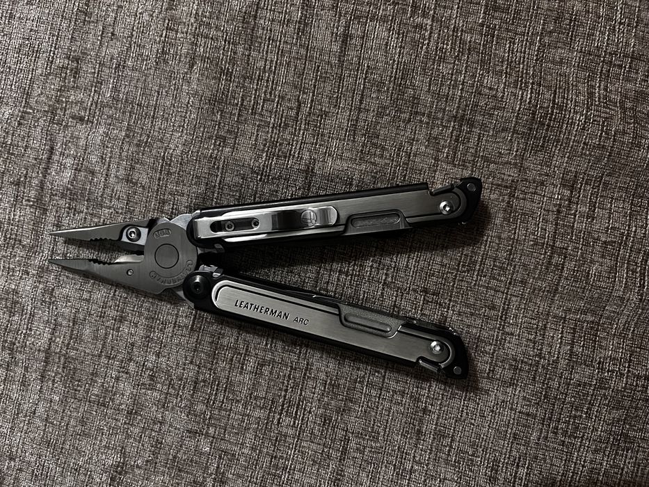 Продам мультитул Leatherman ARC новый срочно