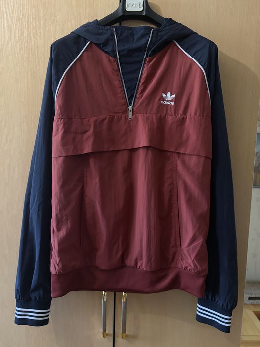 Продам ветровку Adidas . Original