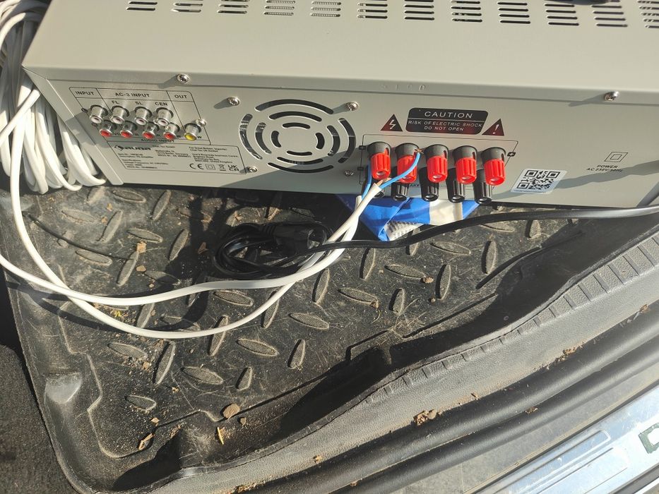 Amplificator auna 400w