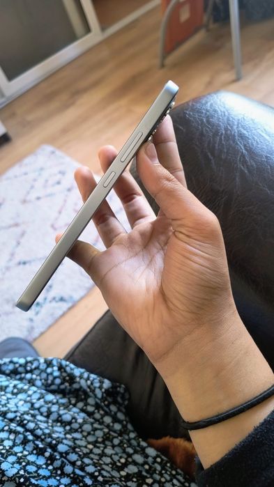 Oppo Reno 14F , în garanție