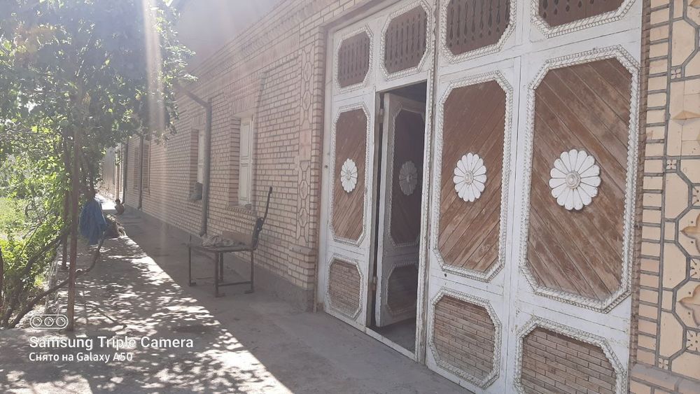 Участка Бухоро вил Шофиркон тумани махаллакози махалласида жойлашган