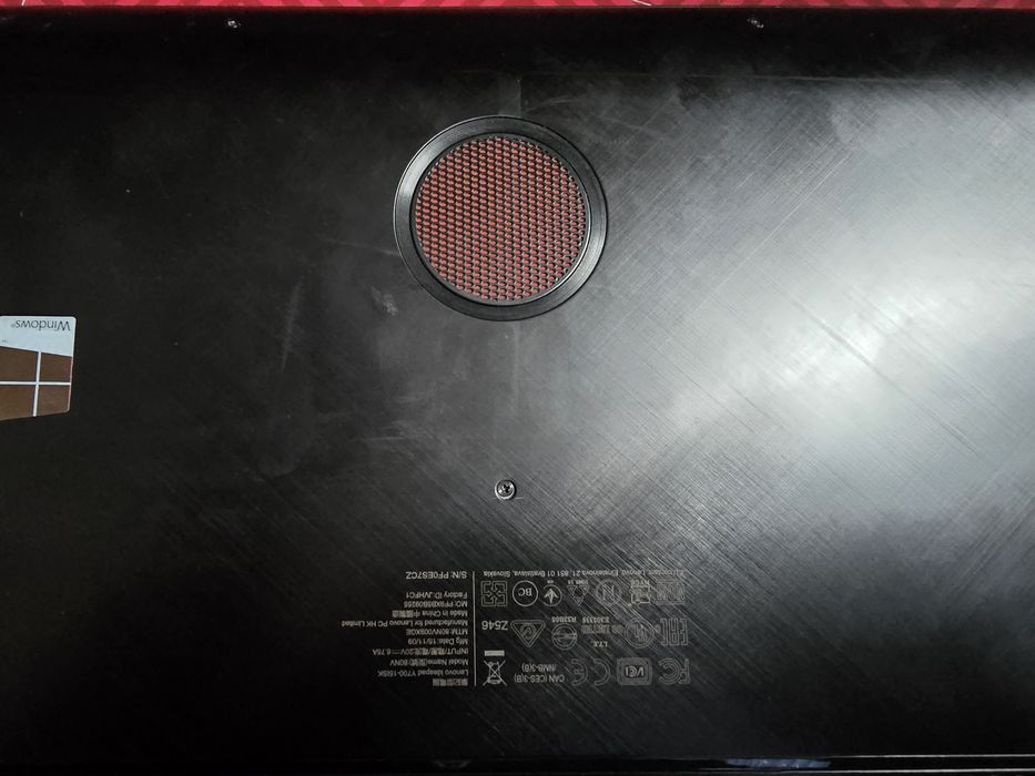 Бюджетен гейминг лаптоп Lenovo IdeaPad Y700, i5, 16gb, GTX 960m