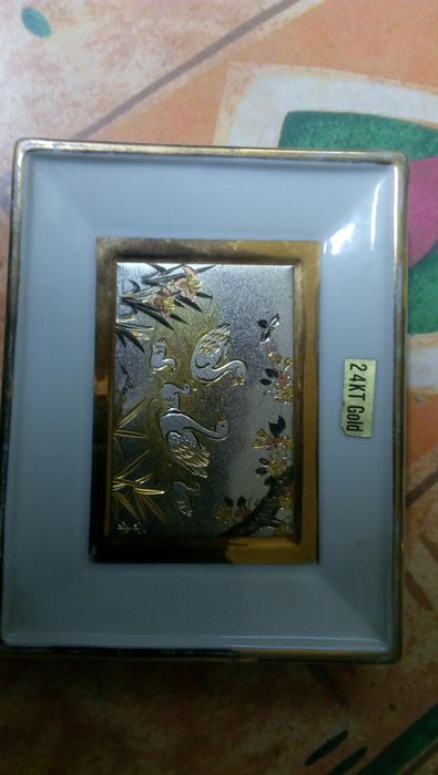 Порцеланови картини