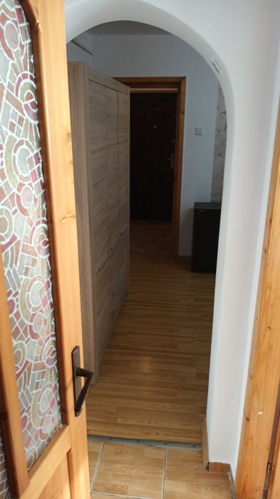 Închiriez garsoniera confort 1. Sunt  proprietar.  Loc Roman