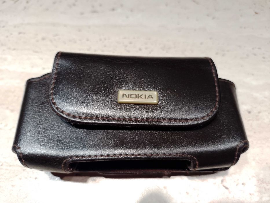 Husa piele + Casca stereo WH-101 - originale NOKIA