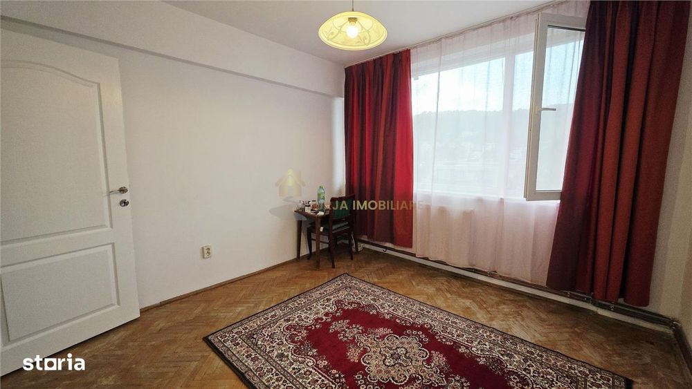 Apartament 3 Camere 70 Mp Grigorescu Zona  Policlinica Grigorescu