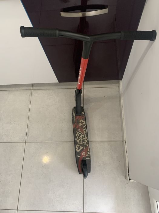 Vand trotineta de scheme pentru copii