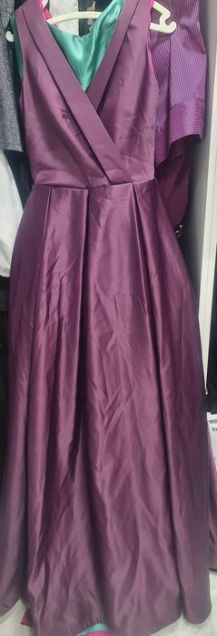 Вечернее платье для девушек.