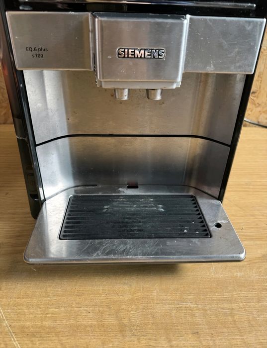 Aparat cafea espressor automat siemens eq6 plus s700