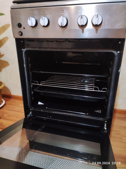 Газовая плита марки Hansa