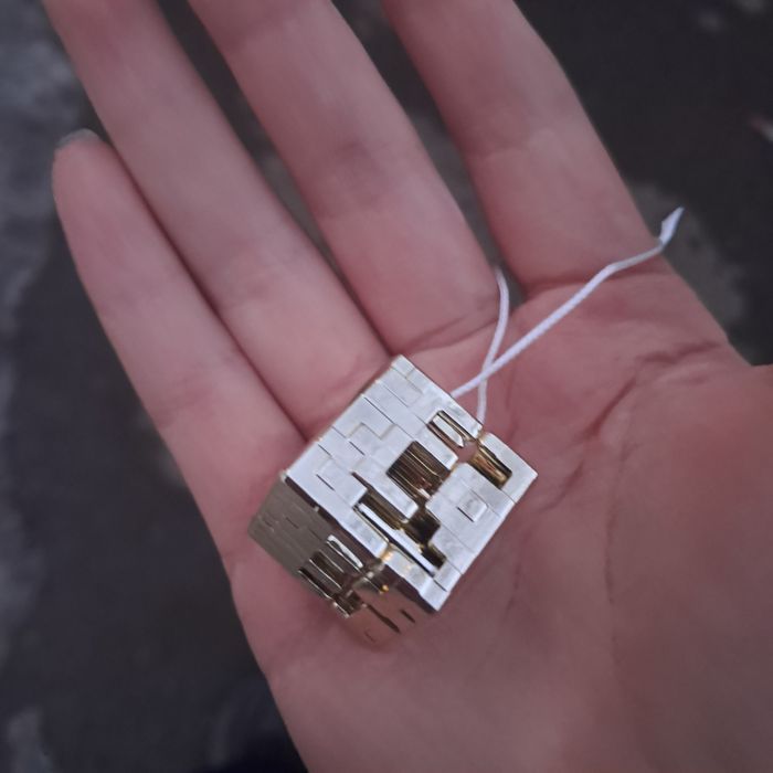 Золотой блок колекционка киндер майнкрафт