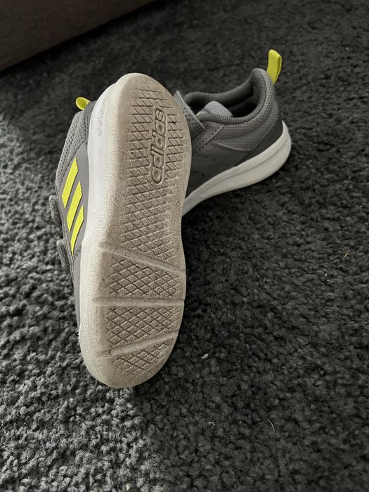 Adidasi adidas tensaur marime23,5