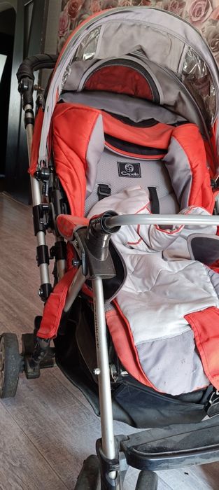 Продам детскую коляску