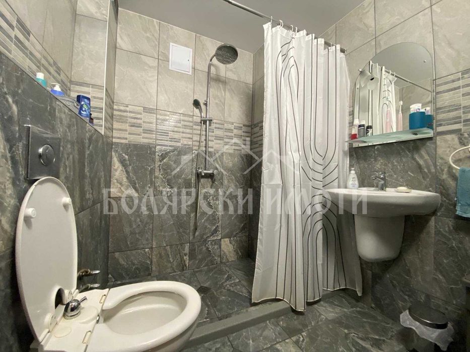 Продава се Къща в Велико Търново, Варуша - 243 кв.м за 567 €/кв.м - Снимка #18