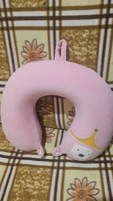 Подушка для самолета