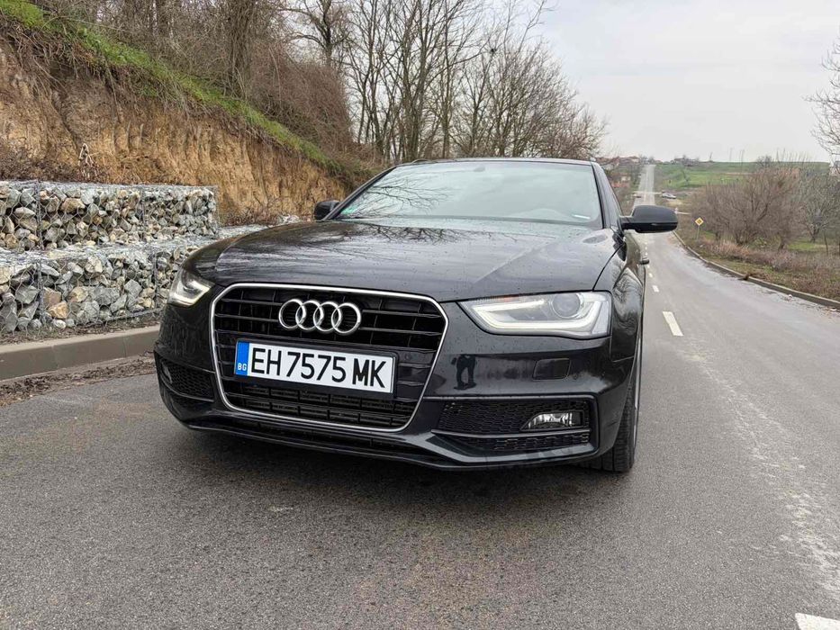 Автомобил АУДИ A4 Avant