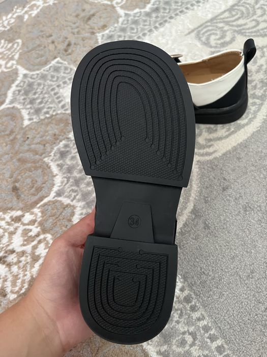 Школьный туфли 34размер