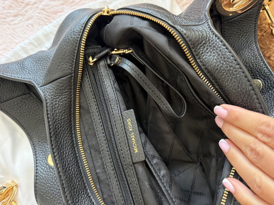 Michael Kors чанта