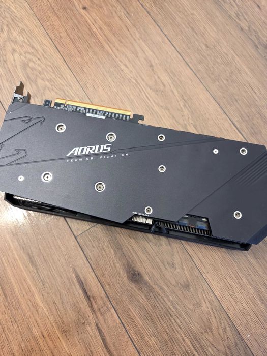 Видео карта AMD Radeon RX 5700 XT
