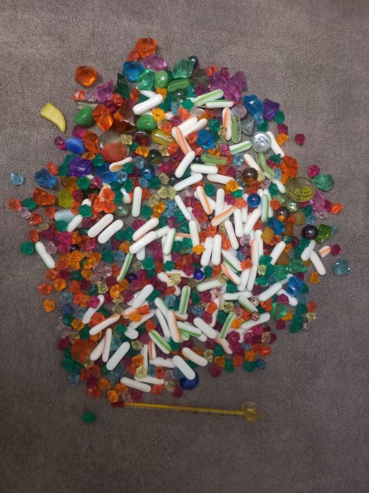 Продам ракушки и камешки